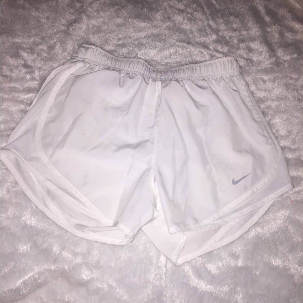 White nike running shorts